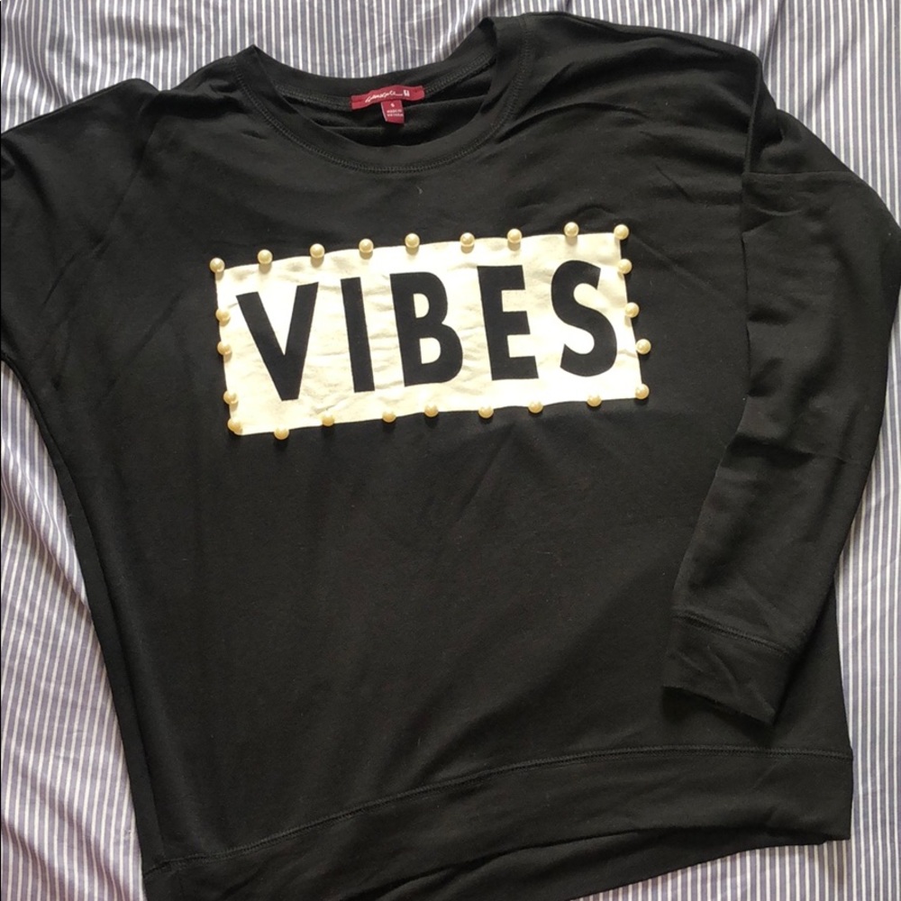 Vibes sweater